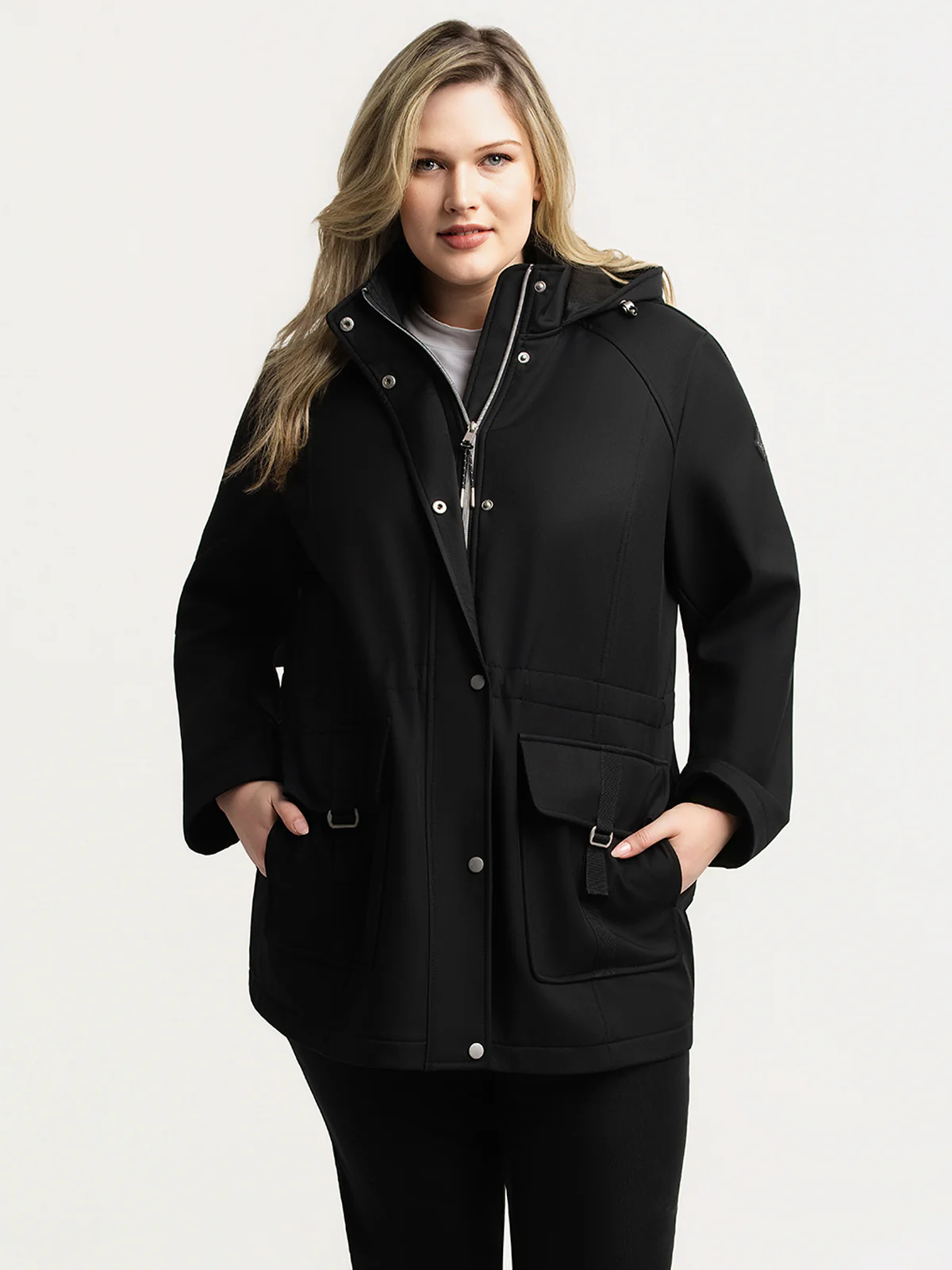 Manteau coquille semi-ajusté
