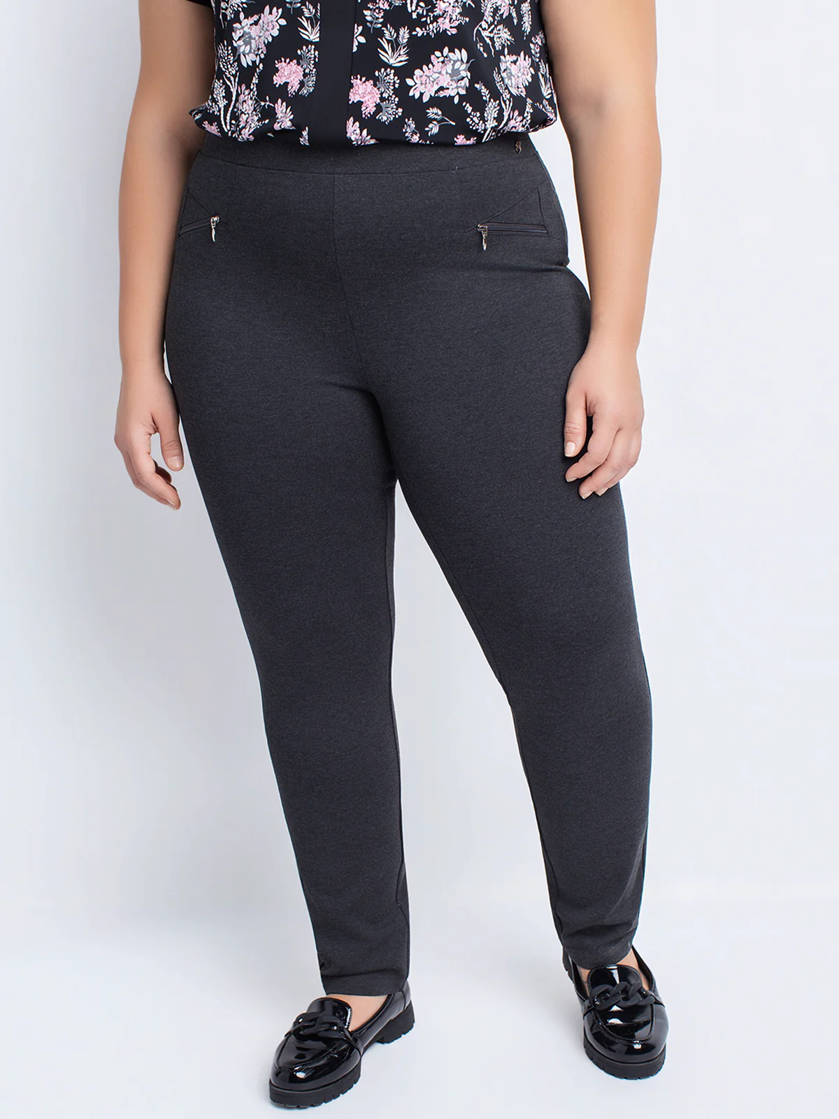 Pantalon ajusté à enfiler - Image 3