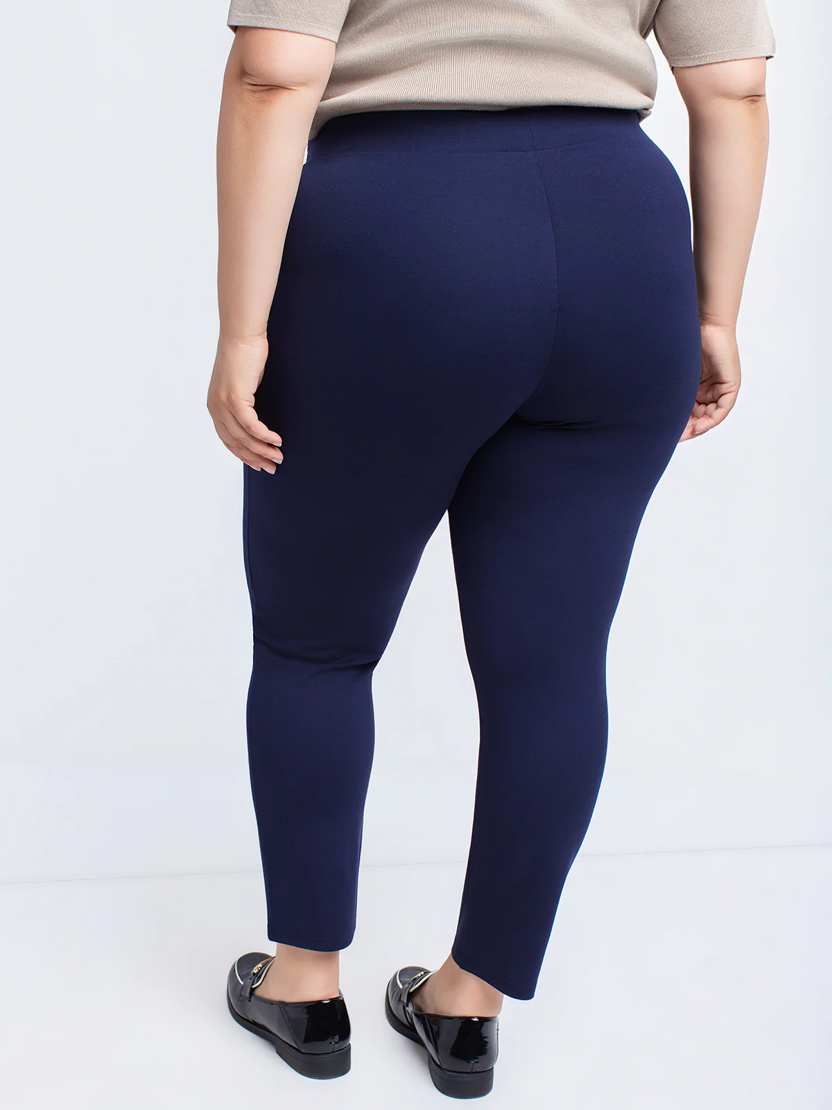 Pantalon ajusté à enfiler - Petite - Image 14