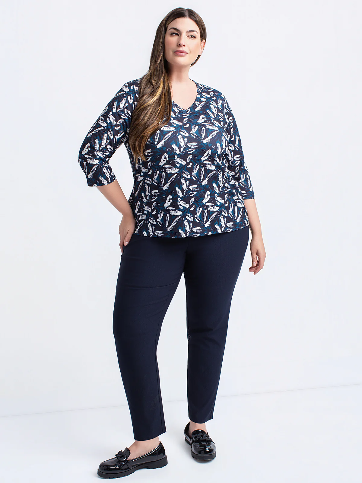 Pantalon étroit ajusté à enfiler - Petite - Image 9