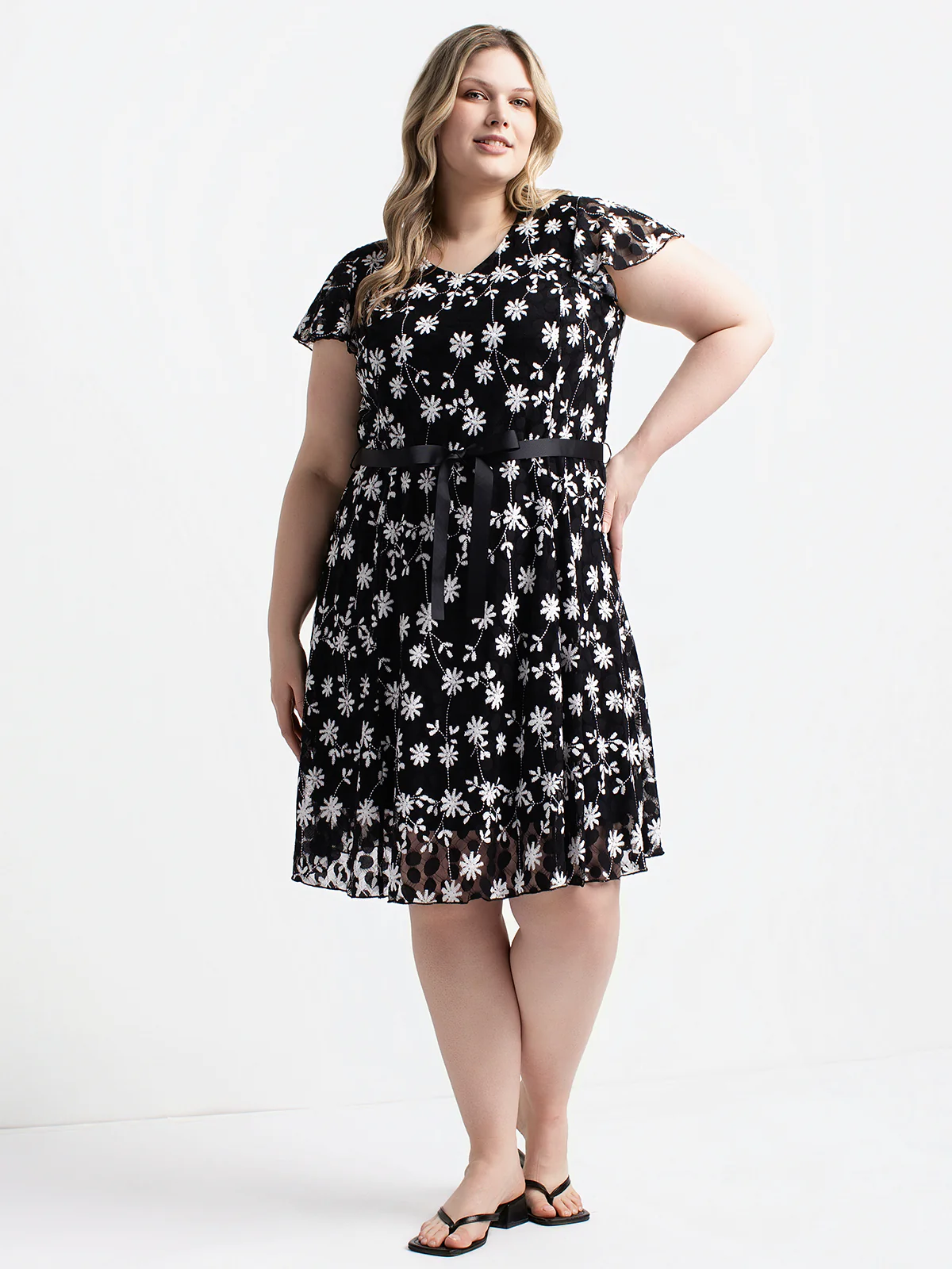 Robe midi évasée en tricot - Image 2